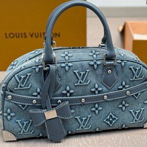 Louis Vuitton Handbags